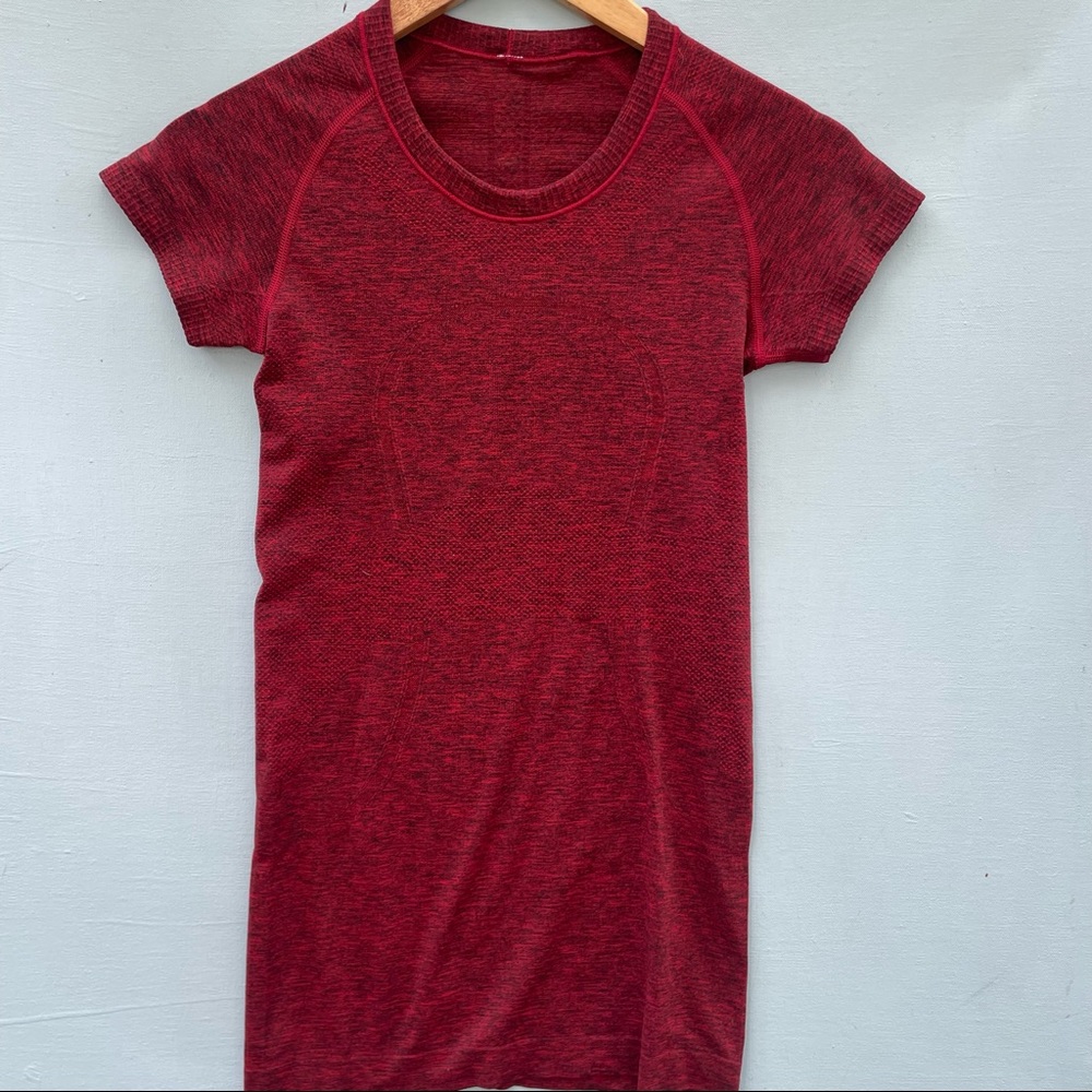 red heathered lulu swiftly tech